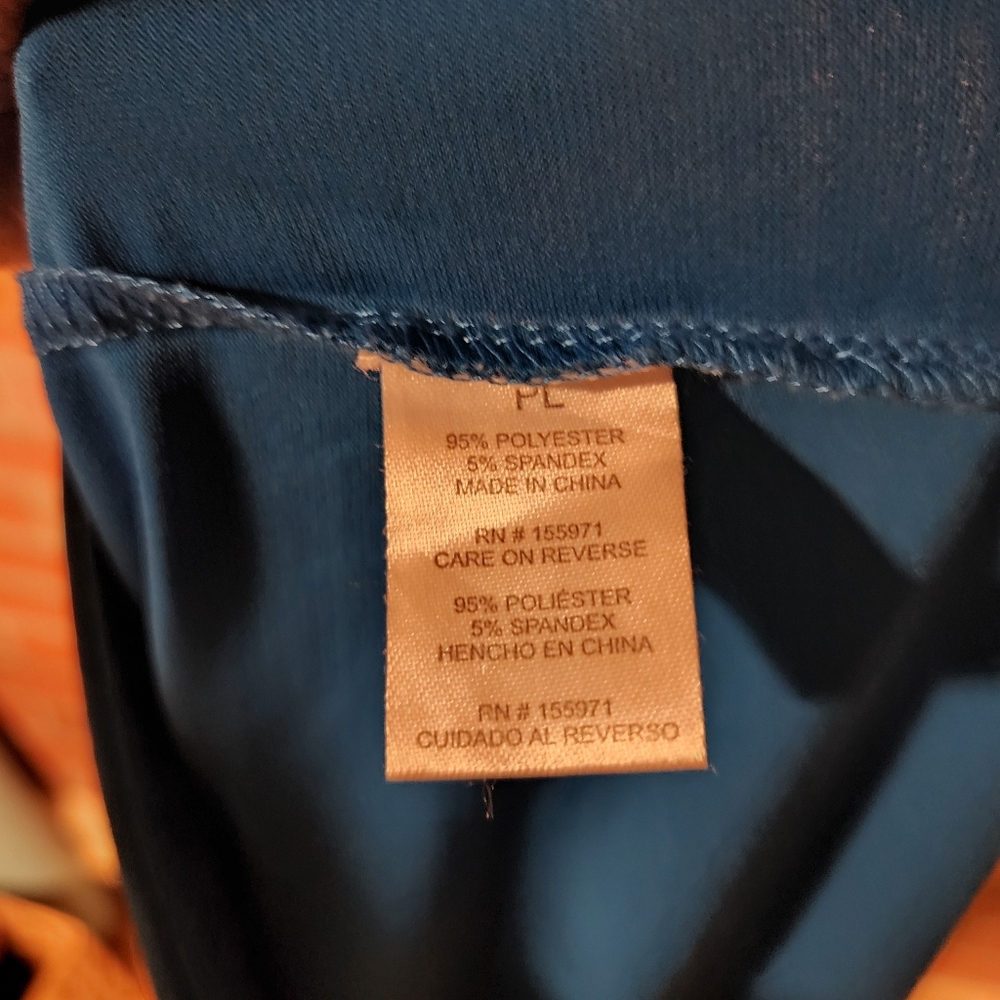 Blue Top - Picture 5 of 5